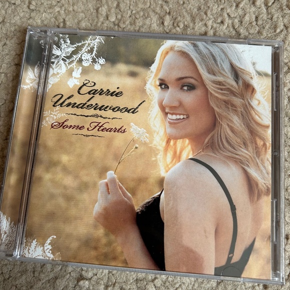 Carrie Underwood Some Hearts CD - Picture 1 of 3